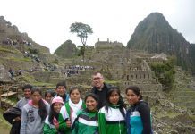 Viaje de promoción con los jóvenes de nuestros albergues – IVE en Perú