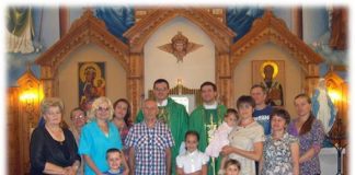 La Parroquia martirial de San Nicolás en Luga, Rusia