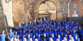 DEMOS GLORIA A DIOS PORQUE ES BUENO… Una Servidora en Egipto