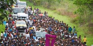 Via Crucis en Papúa Nueva Guinea