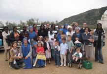 SALDANDO DEUDAS: EL APOSTOLADO CON FAMILIAS AFRICANAS