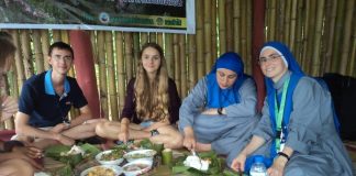 Los jóvenes de Luxemburgo ayudan a construir una iglesia en Tailandia