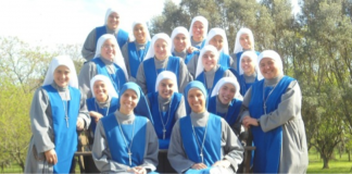 «Ella es más Madre que Reina»