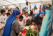 “¿Por qué usted está siempre feliz?”