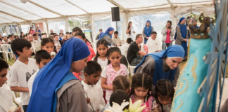“¿Por qué usted está siempre feliz?”
