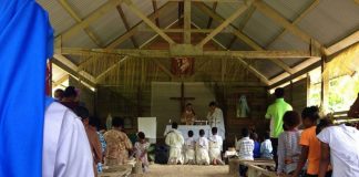 De regreso en Papúa