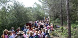 Peregrinación nacional de madres de familia en Cotignac