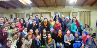 ¡PIZZAS CON LAS HERMANAS! – ESTUDIANTADO ARGENTINA