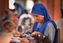 FOTOS DEL HOGARCITO DE NIÑOS ESPECIALES SAN JOSE BENITO COTTOLENGO – PERÚ