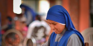 FOTOS DEL HOGARCITO DE NIÑOS ESPECIALES SAN JOSE BENITO COTTOLENGO – PERÚ