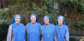 LAS CUATRO SUPERIORAS GENERALES DE LAS SERVIDORAS