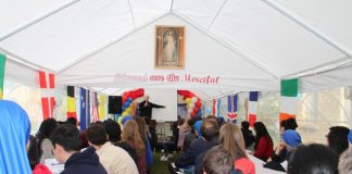 Jóvenes de Islandia en la Tercer Jornada de Jovenes de Europa del Norte Mercy-Youth-Gathering-IVE-SSVM (3)