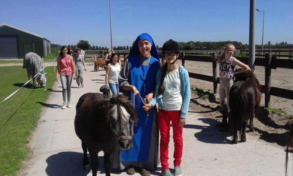 Tiener-Kamp-SSVM-IVE-Bisdoom (4)