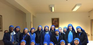HERMANAS DEL TERCER AÑO DEL ESTUDIANTADO DE ITALIA QUE PARTEN PARA SUS MISIONES