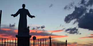 SANTA MISA POR LOS DIFUNTOS DE NUESTRA FAMILIA RELIGIOSA EN ARGENTINA Y MEDIO ORIENTE (Y CANCIÓN A MARCELO J. MORSELLA)