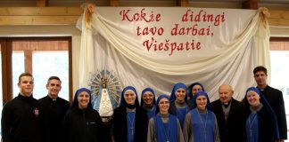 «¡Qué grandes son tus obras, Señor!» (Sal 92, 6) Lituania_10_Aniversario_Servidoras (3)