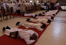 El sacerdocio es el amor del Corazón de Jesús