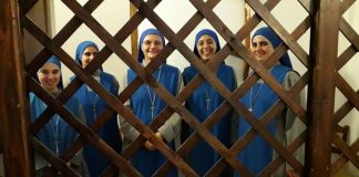 ¡Todo es Gracia! – El Monasterio en Oristano, Cerdeña El Monasterio en Oristano, Cerdeña