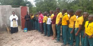 Agua para un colegio secundario