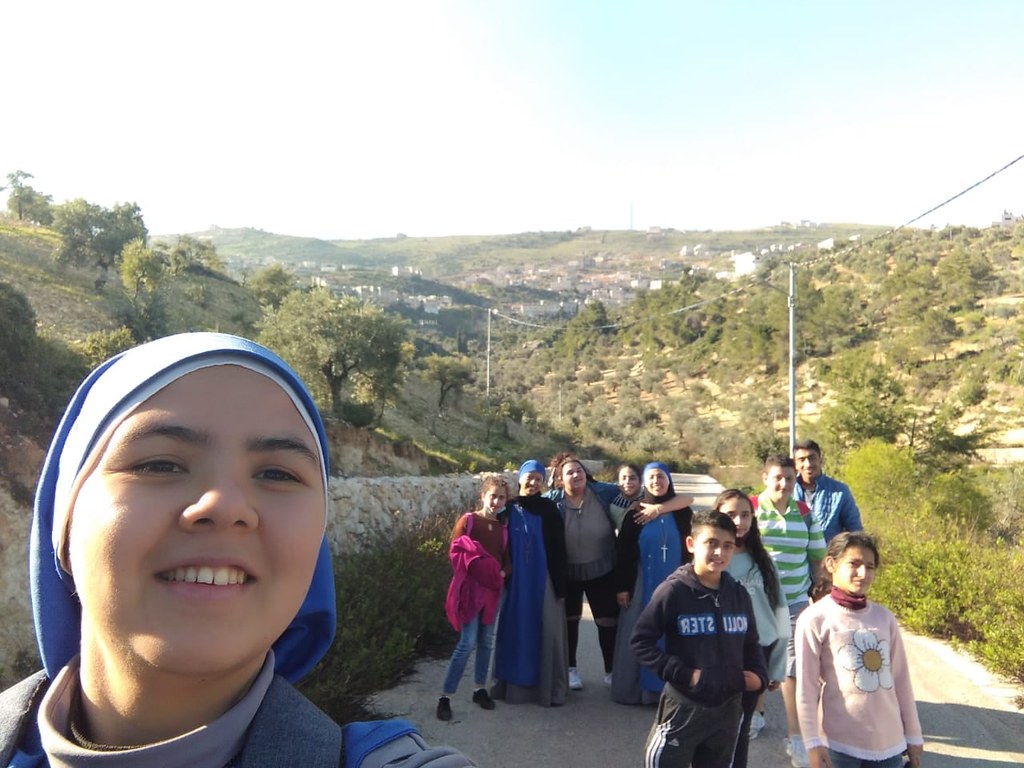Jordania - Caminata con los niños del Hogar