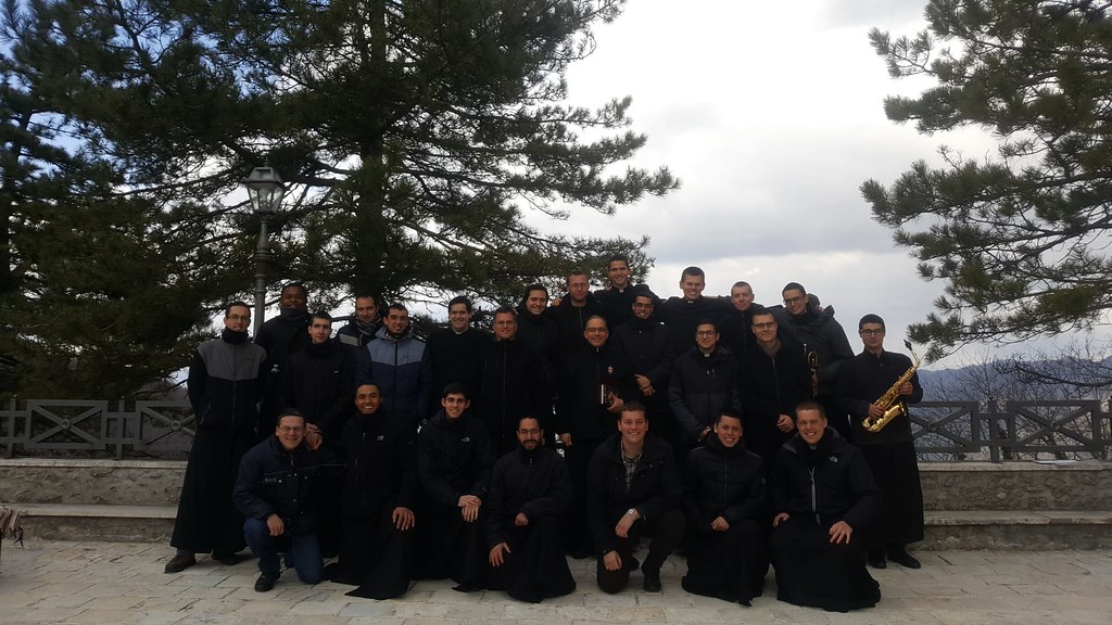 Italia - Estudio de las Constituciones de los novicios