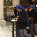 Italia – Ingreso al Monasterio de la Hna. Dove of Simplicity