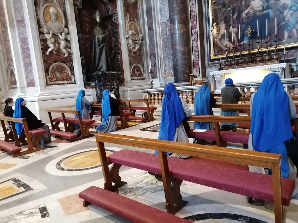 Italia - Peregrinación a San Juan Pablo II el 03 de mayo