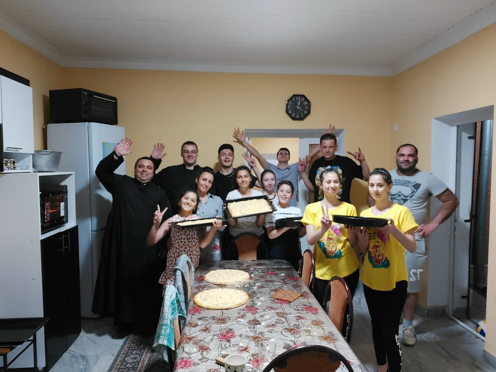 Uzbekistán - Pizzas con el oratorio de Samarcanda