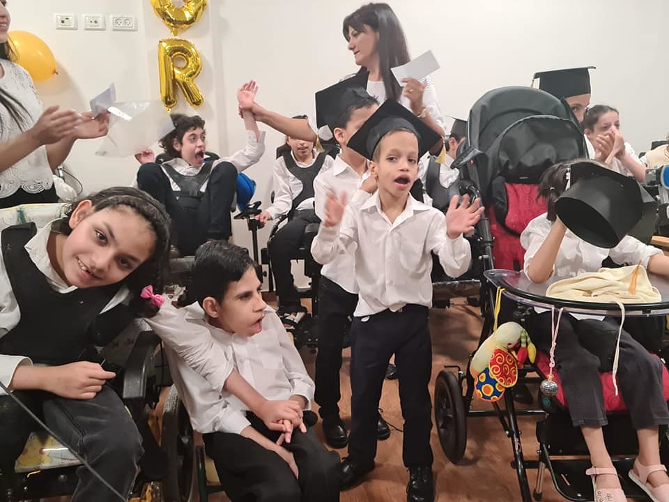 Tierra Santa - Fin de año en el Hogar Niño Dios