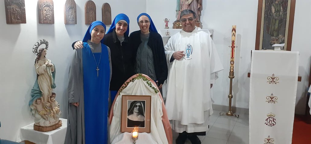 Argentina - 6° aniversario de fundación de la comunidad Beata María de Jesús Crucificado Petkovic en Casa Cuna la plata