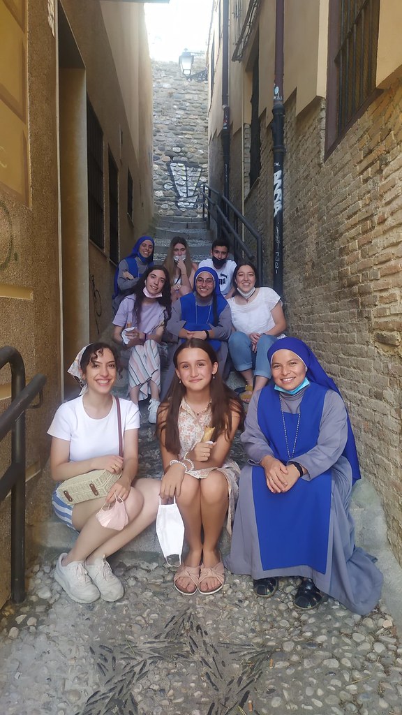 España - Salida con los jóvenes de la Iglesia San Pedro y San Pablo
