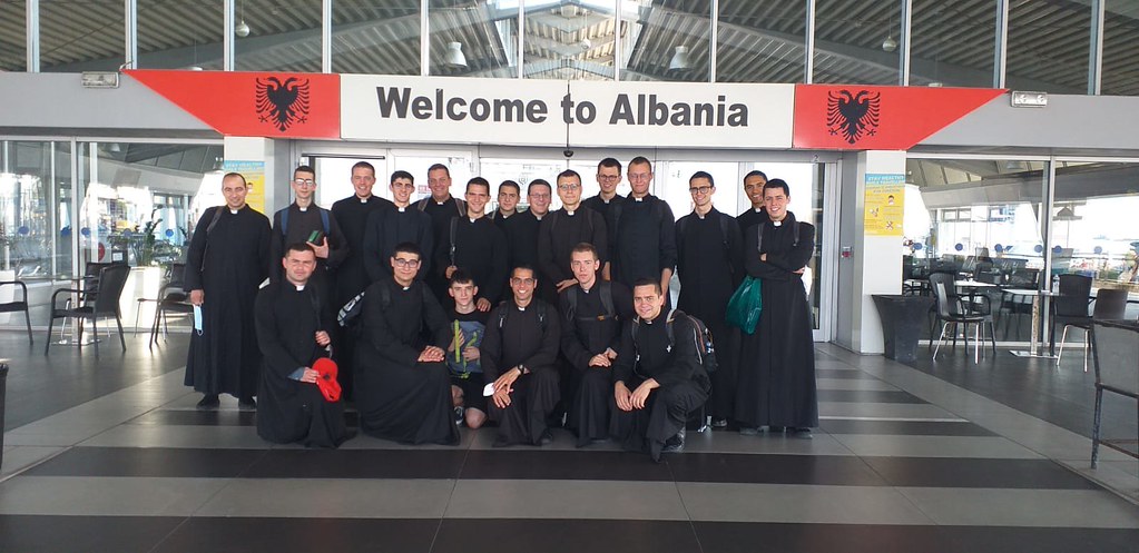 Albania - Misión Popular de los novicios en Albania