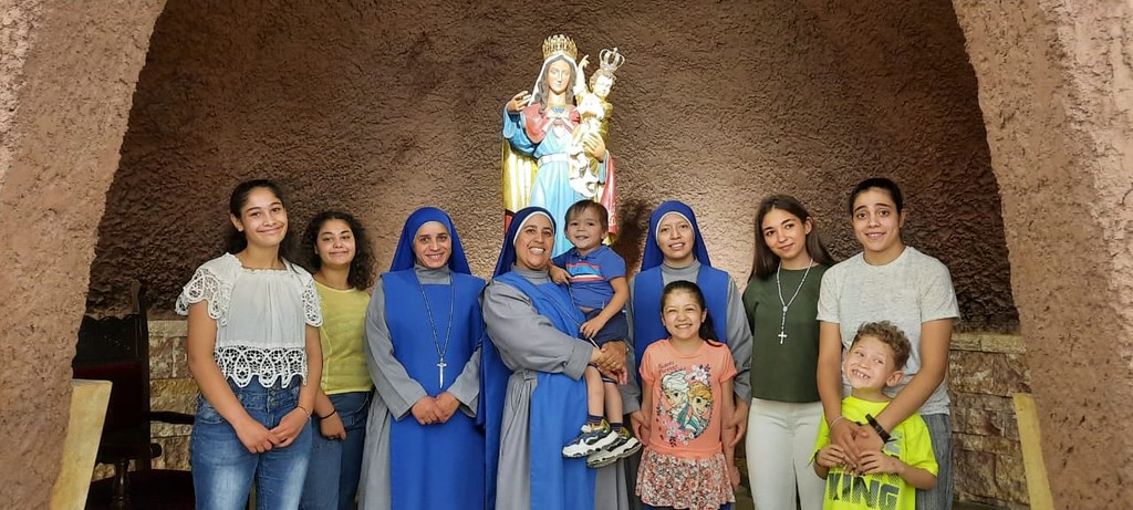 Jordania - 18° aniversario de la comunidad de Servidoras en Anjara