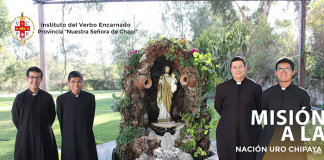 A los Pies de La Virgen del Socavón
