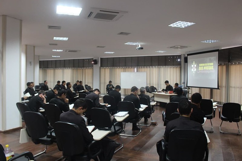 Brasil - Noviciado - Estudios de las constituciones