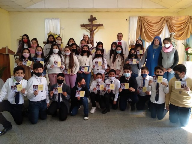 Buenos Airies - -Consagración a la Virgen de los niños de Confirmación