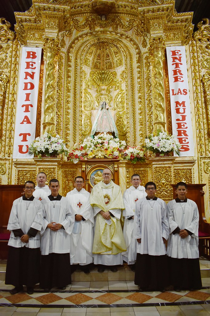 Ecuador - Voto de esclavitud mariana de 4 novicios