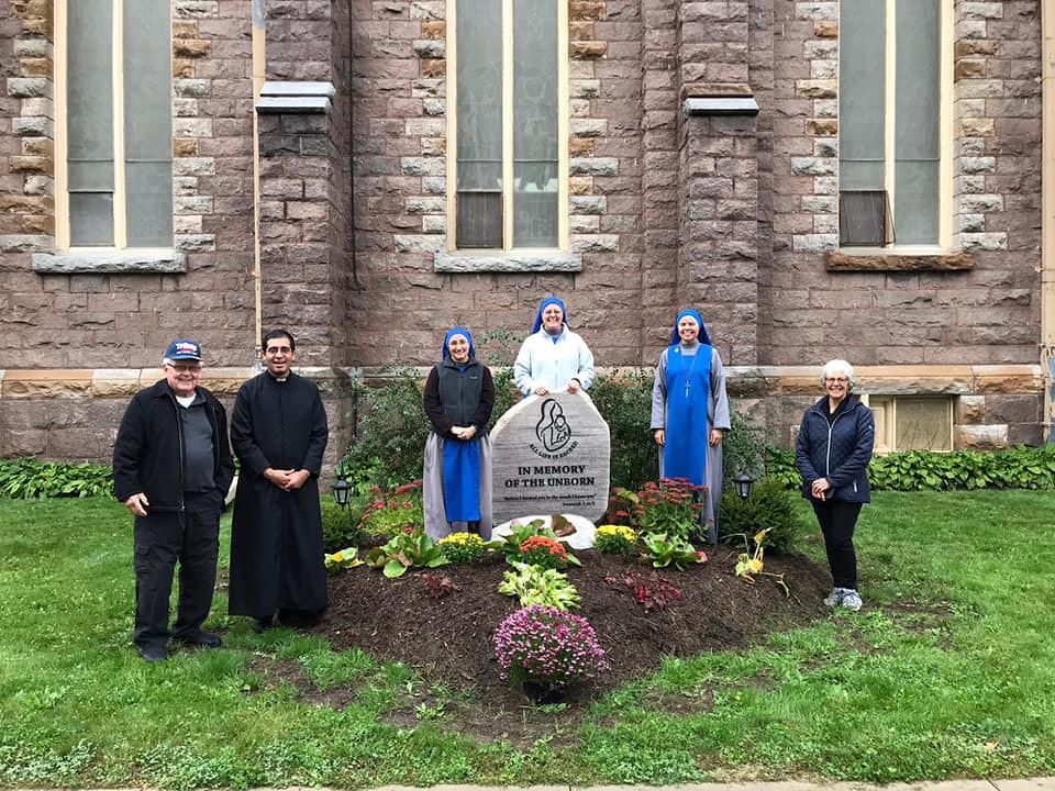 Canadá - Memorial de los no nacidos en Peterborough