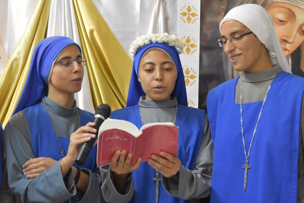Egipto - Primeros Votos de la Hna. Rafiqa Iesua en El Cairo