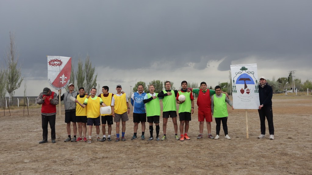 Argentina - Juegos Florales en el Noviciado Marcelo J. Morsella