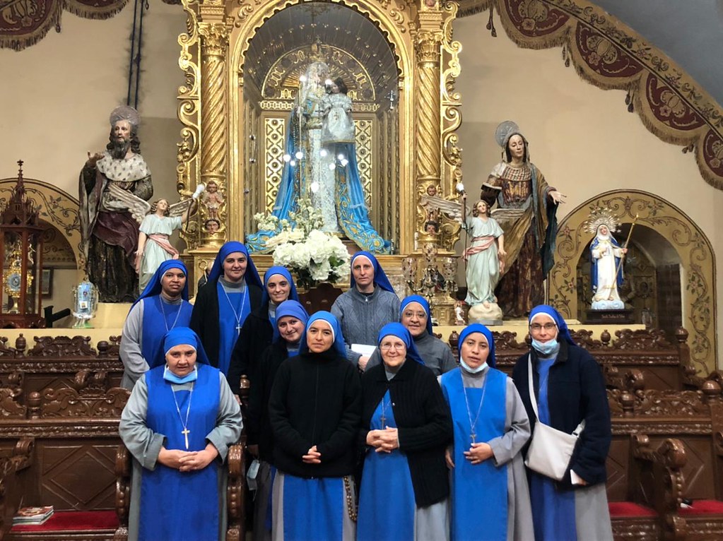 Ecuador - Peregrinación de las superioras a Quito