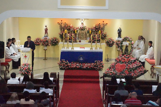 Brasil - Fiesta de la Virgen Aparecida, Parroquia Divino Espírito Santo