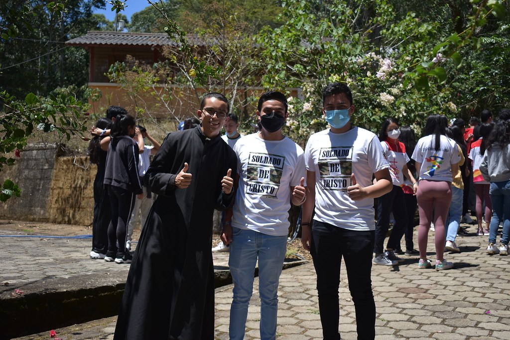 Ecuador - Apostolado con los jóvenes