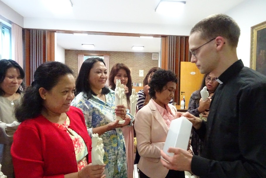 consagración a María 