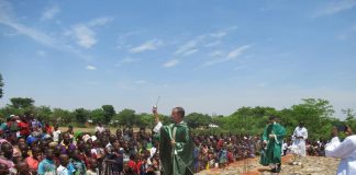 Patronales en Kangeme – Un sagrario habitado