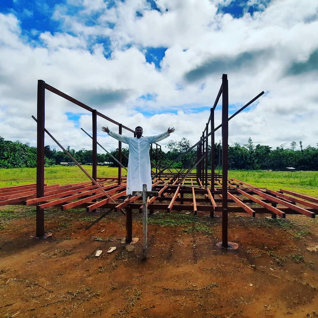 Papúa - Nueva Capilla a San José