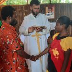 Papúa – 9 Matrimonios en Daunda