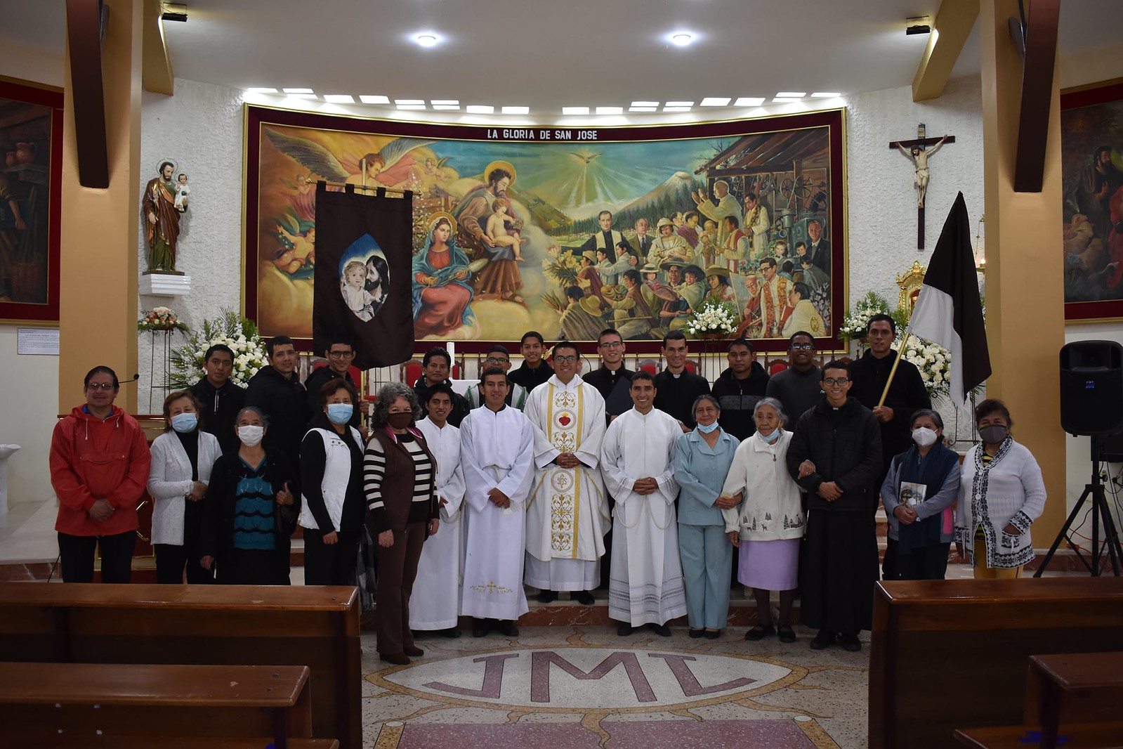 Ecuador - Peregrinación de 500km al Santuario de San José en Ambato