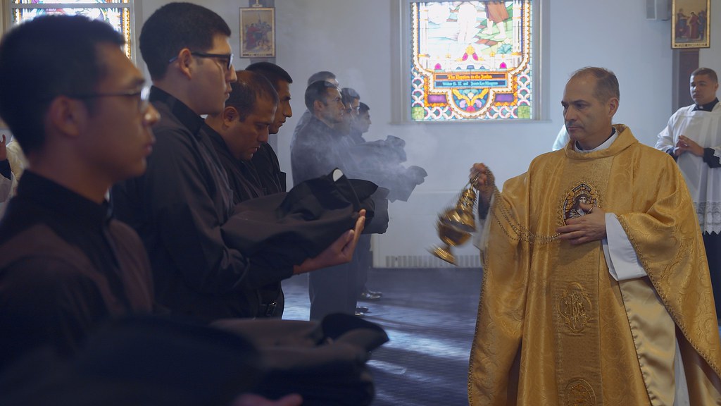 Estados Unidos - Imposición de Sotanas