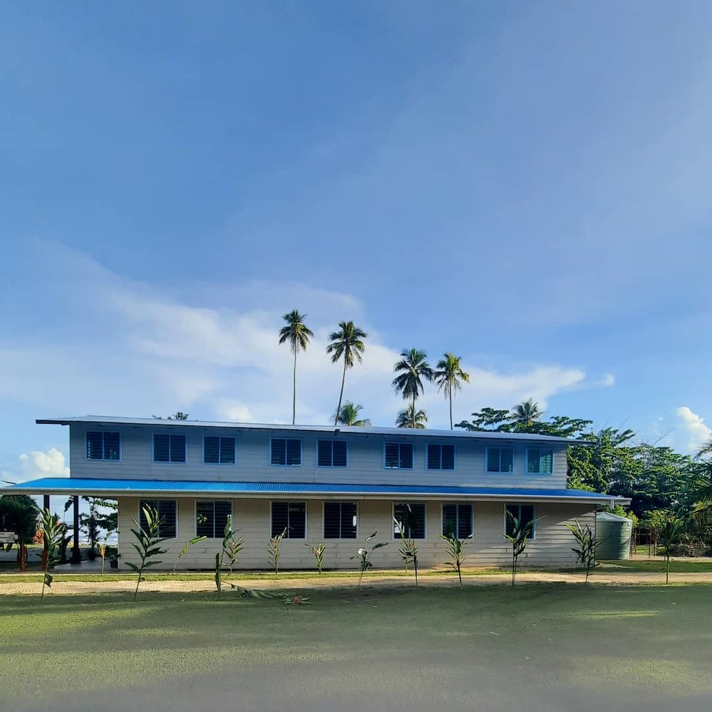 Papúa - Inauguración del edificio parroquial para la Orquesta